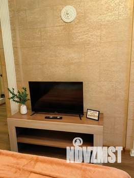 Студия квартира, посуточно, 33м2, 4/5 этаж