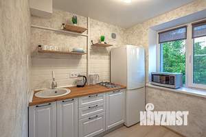 1-к квартира, посуточно, 33м2, 3/5 этаж
