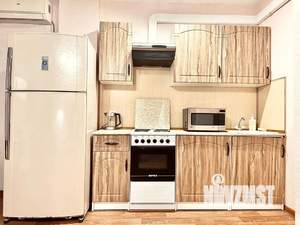 1-к квартира, посуточно, 40м2, 3/10 этаж