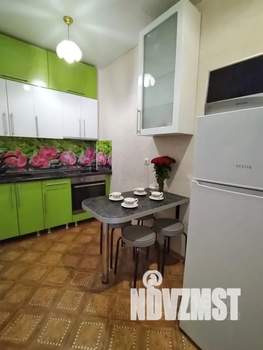 1-к квартира, посуточно, 42м2, 4/9 этаж