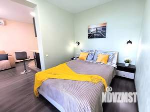 Студия квартира, посуточно, 36м2, 20/23 этаж