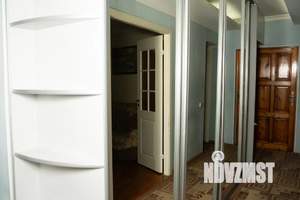 3-к квартира, посуточно, 64м2, 2/9 этаж