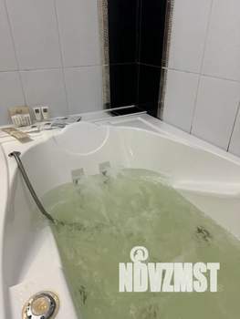 2-к квартира, посуточно, 68м2, 8/10 этаж