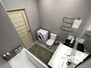 Студия квартира, посуточно, 35м2, 1/5 этаж