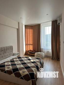 1-к квартира, посуточно, 54м2, 1/1 этаж