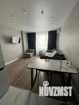 2-к квартира, посуточно, 42м2, 1/1 этаж