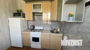 1-к квартира, посуточно, 32м2, 5/5 этаж