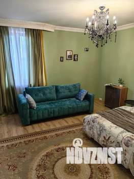 Студия квартира, посуточно, 47м2, 7/8 этаж