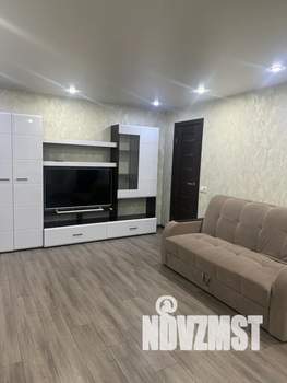 2-к квартира, посуточно, 50м2, 2/5 этаж