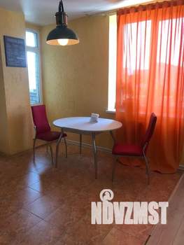 Студия квартира, посуточно, 35м2, 10/10 этаж