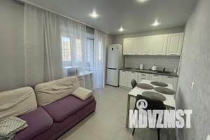 1-к квартира, посуточно, 49м2, 7/10 этаж