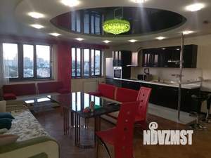 3-к квартира, посуточно, 130м2, 15/23 этаж