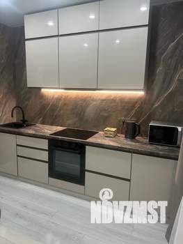 1-к квартира, посуточно, 40м2, 21/22 этаж