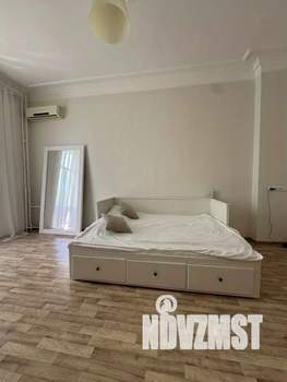 1-к квартира, посуточно, 65м2, 1/1 этаж