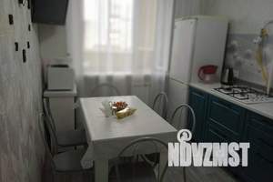 2-к квартира, посуточно, 60м2, 7/9 этаж