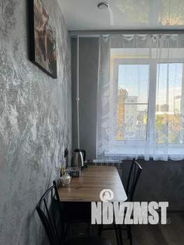 1-к квартира, посуточно, 32м2, 8/9 этаж