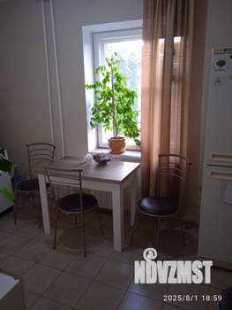 1-к квартира, посуточно, 41м2, 3/6 этаж