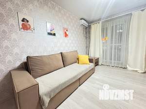 1-к квартира, посуточно, 38м2, 3/10 этаж
