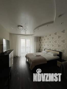 1-к квартира, посуточно, 52м2, 9/12 этаж