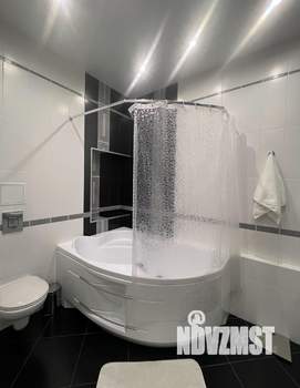 Студия квартира, на длительный срок, 62м2, 26/32 этаж