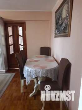 3-к квартира, посуточно, 56м2, 1/5 этаж