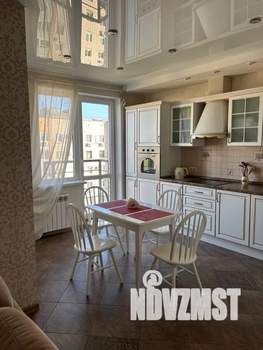 Студия квартира, посуточно, 50м2, 9/17 этаж