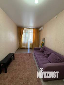 Студия квартира, на длительный срок, 33м2, 3/17 этаж