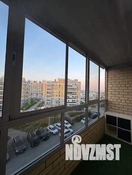 Студия квартира, посуточно, 36м2, 4/7 этаж