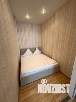 1-к квартира, посуточно, 40м2, 1/5 этаж