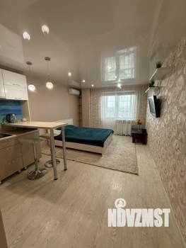 Студия квартира, посуточно, 30м2, 12/18 этаж