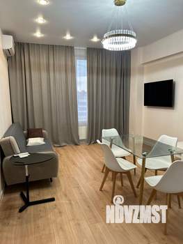 1-к квартира, посуточно, 54м2, 1/1 этаж