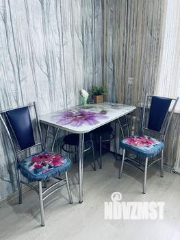 1-к квартира, посуточно, 32м2, 3/5 этаж