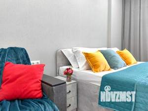 1-к квартира, посуточно, 43м2, 1/1 этаж