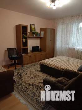 1-к квартира, посуточно, 38м2, 1/5 этаж