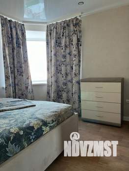 3-к квартира, посуточно, 74м2, 1/1 этаж