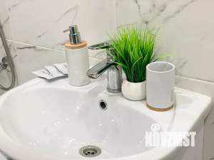 1-к квартира, посуточно, 40м2, 16/23 этаж