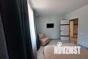 1-к квартира, посуточно, 43м2, 1/7 этаж