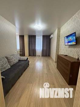 2-к квартира, посуточно, 52м2, 1/1 этаж