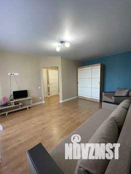 1-к квартира, посуточно, 38м2, 3/17 этаж