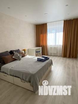 1-к квартира, посуточно, 48м2, 3/7 этаж