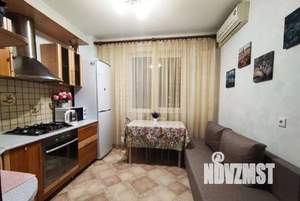 1-к квартира, посуточно, 34м2, 8/10 этаж