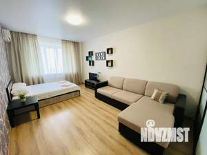 1-к квартира, посуточно, 40м2, 8/11 этаж