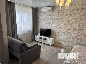 1-к квартира, посуточно, 40м2, 15/18 этаж