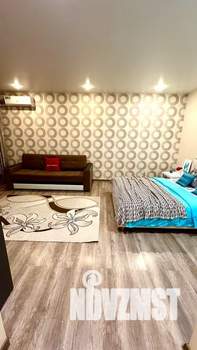 1-к квартира, посуточно, 50м2, 7/17 этаж