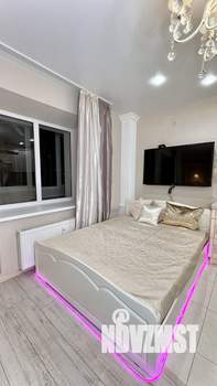 Студия квартира, посуточно, 45м2, 6/10 этаж