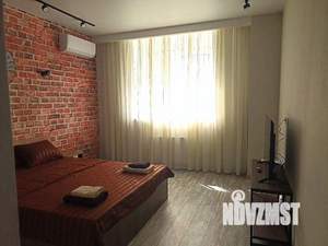 1-к квартира, посуточно, 40м2, 1/1 этаж