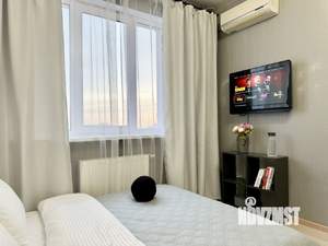 1-к квартира, посуточно, 38м2, 20/24 этаж