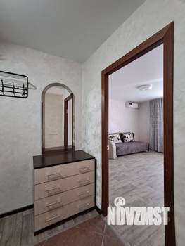 1-к квартира, посуточно, 38м2, 7/9 этаж