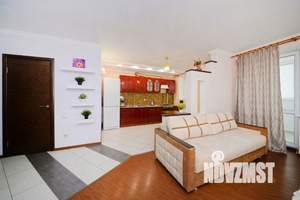 1-к квартира, посуточно, 40м2, 1/1 этаж