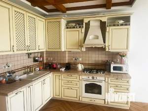 3-к квартира, на длительный срок, 75м2, 1/3 этаж